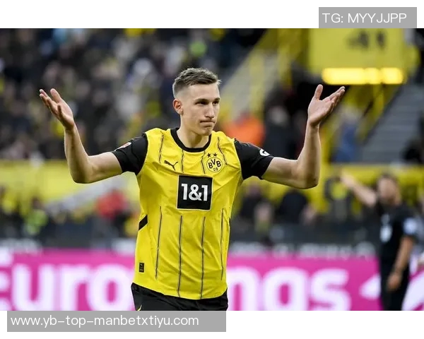 施洛特贝克全场触球与传球双双领先展现稳健表现助力球队胜利